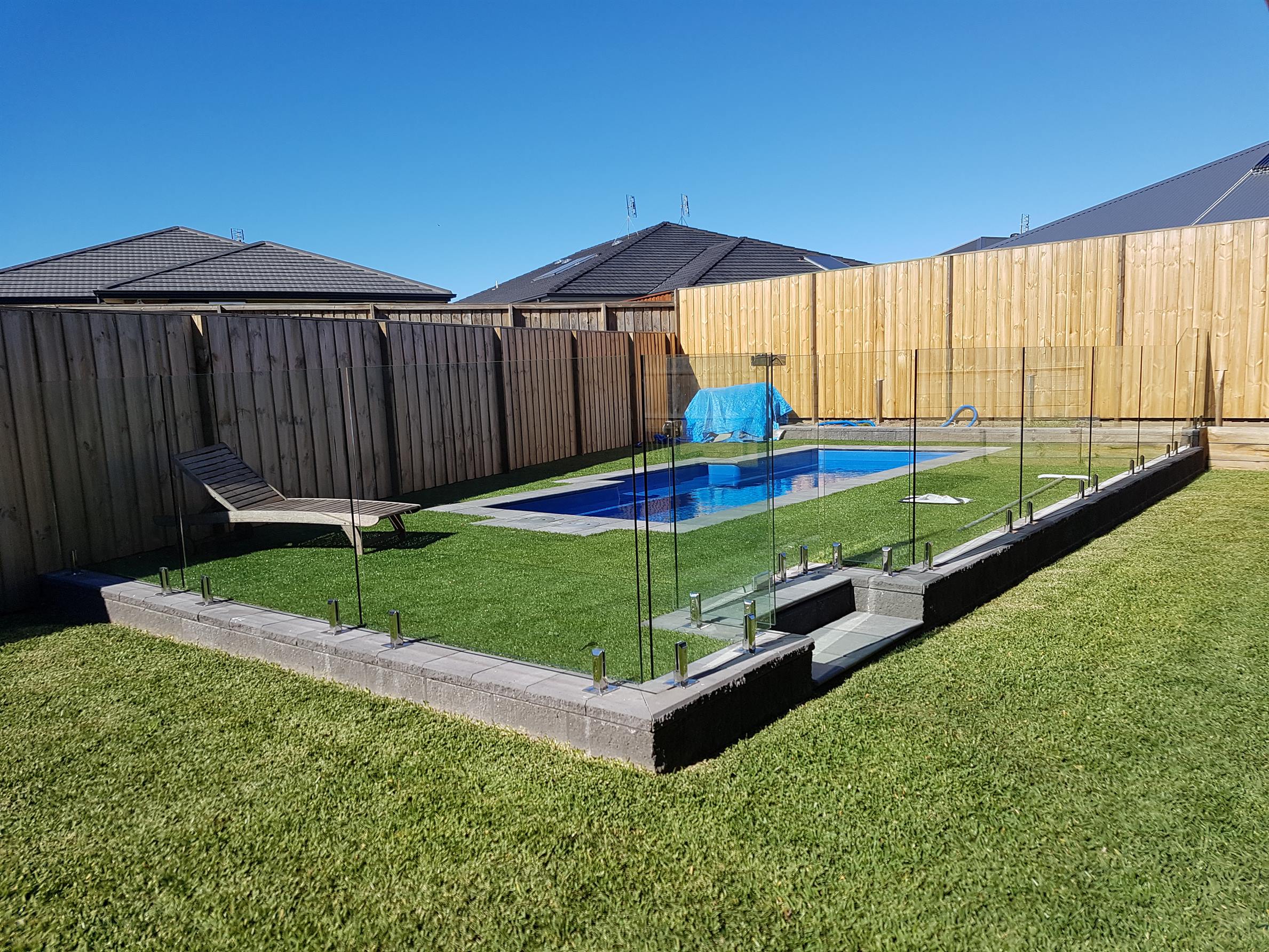 How A DIY Glass Pool Fence Or Railing Can Add Value To Your Home