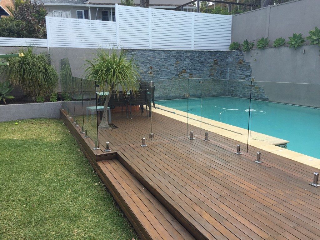 Latest Glass Pool Fencing
